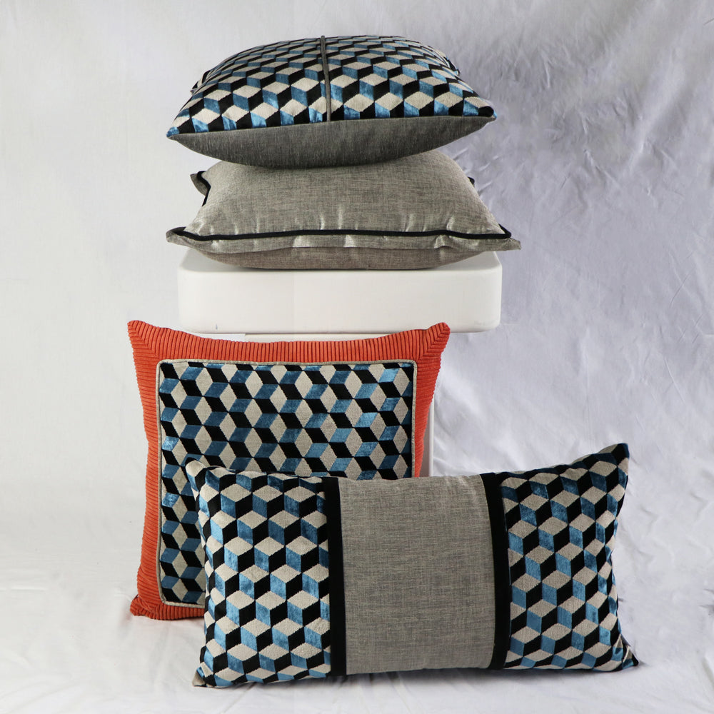 GEOMETRIC PATTERNED RECTANGULAR PILLOW WITH BAND IN THE MIDDLE